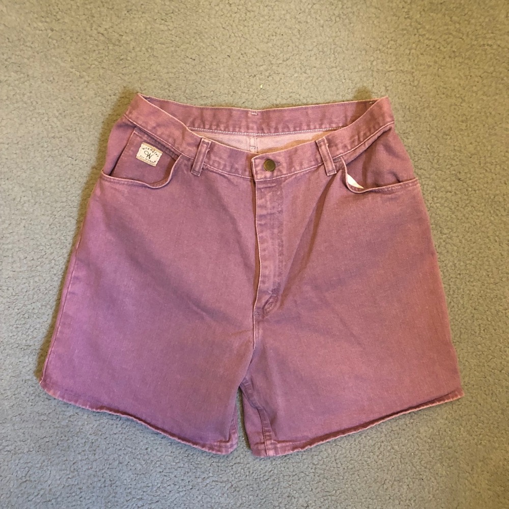 Vintage Wrangler for Women Mauve Purple Denim‎ High Waisted Shorts Size 30 Waist